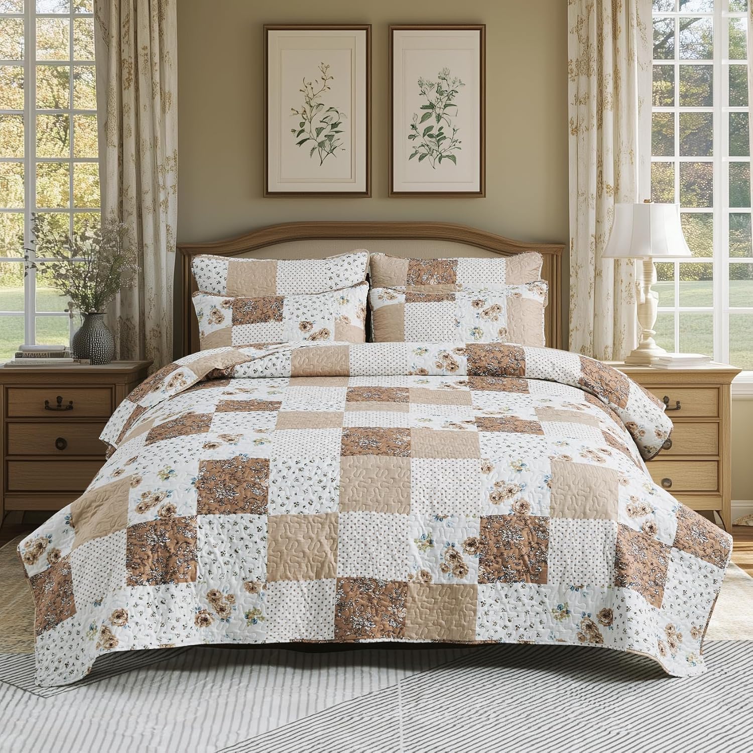 VIVILINEN Reversible Brown Floral Plaid Quilt Set