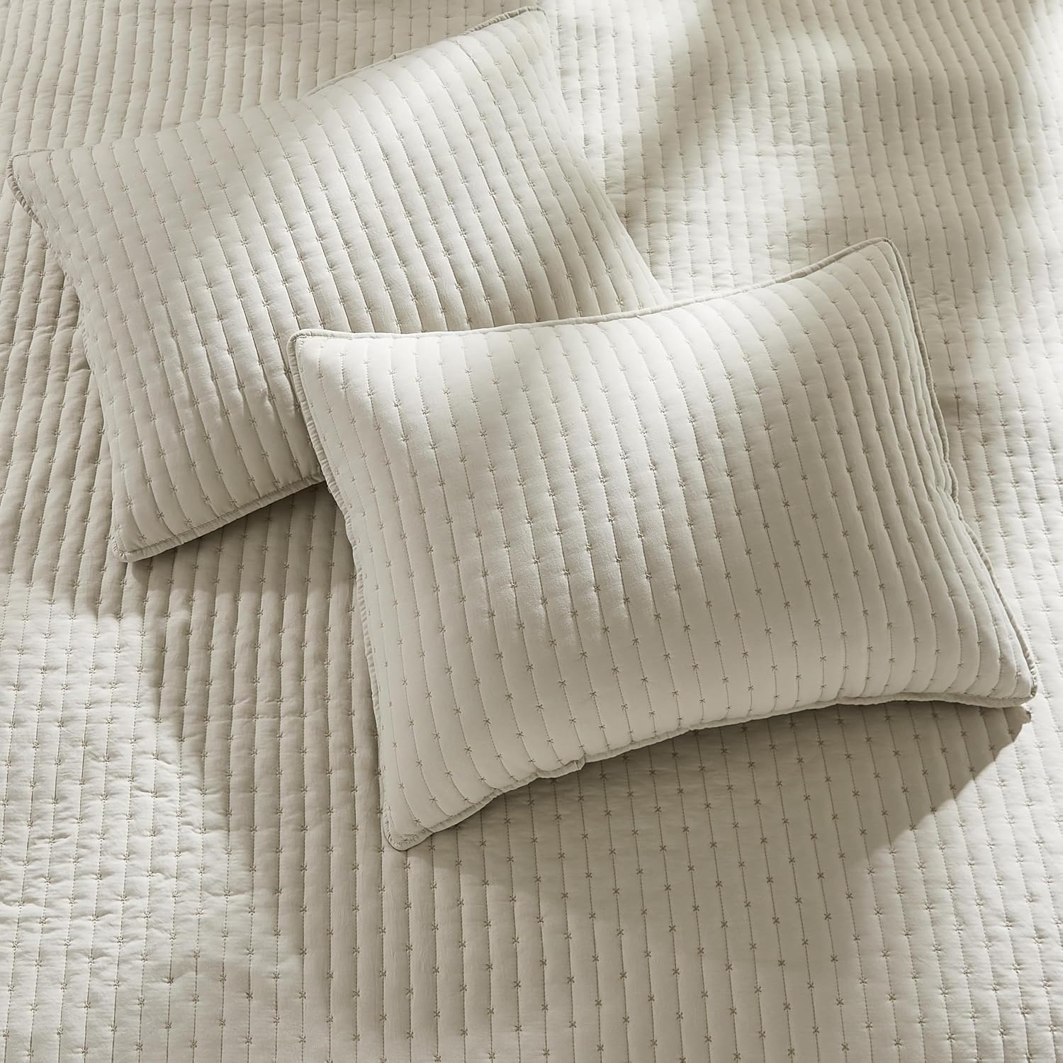 WDCOZY Beige Cross Stitch Queen Quilt Set