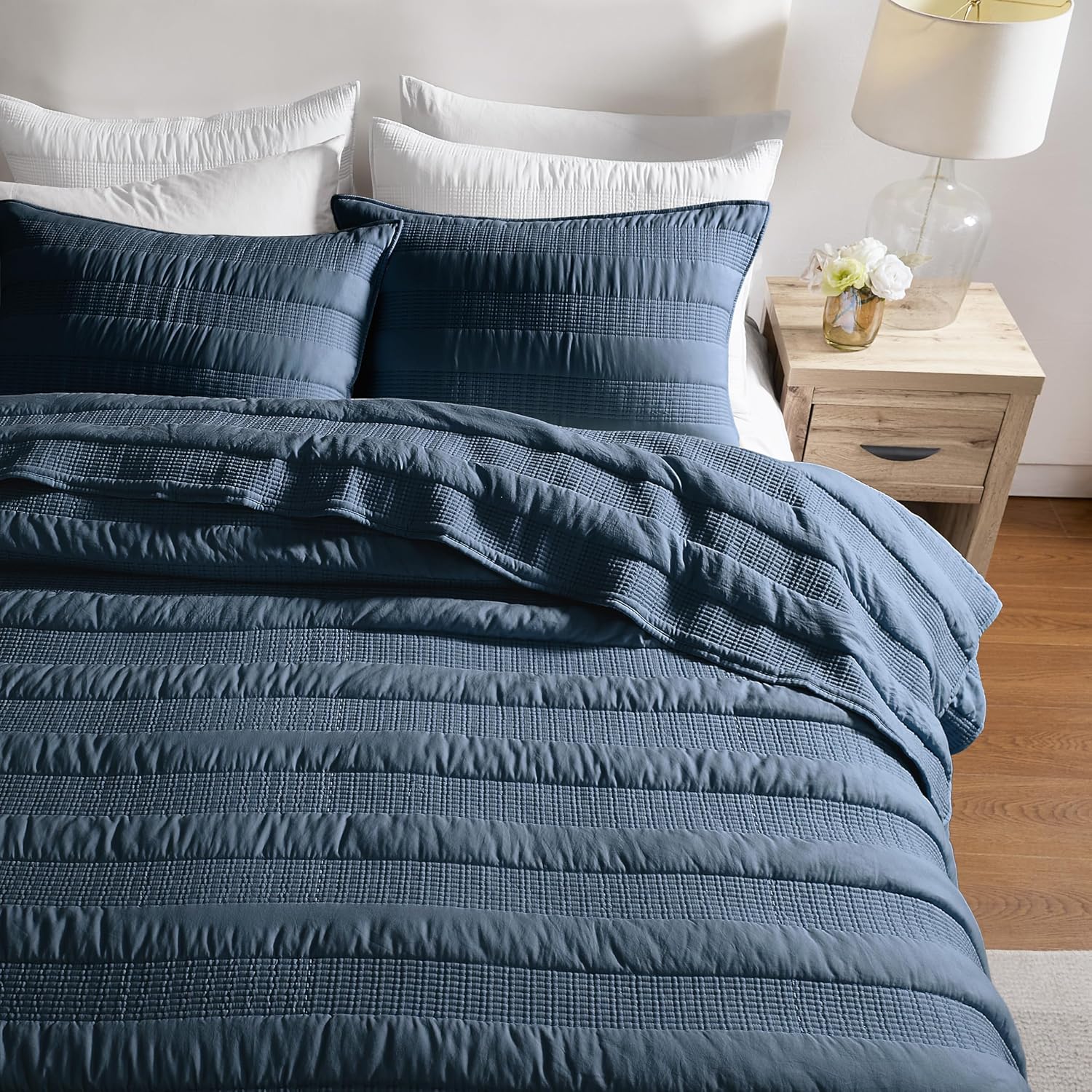 HomeSerene Navy Blue Striped Twin Quilt Set