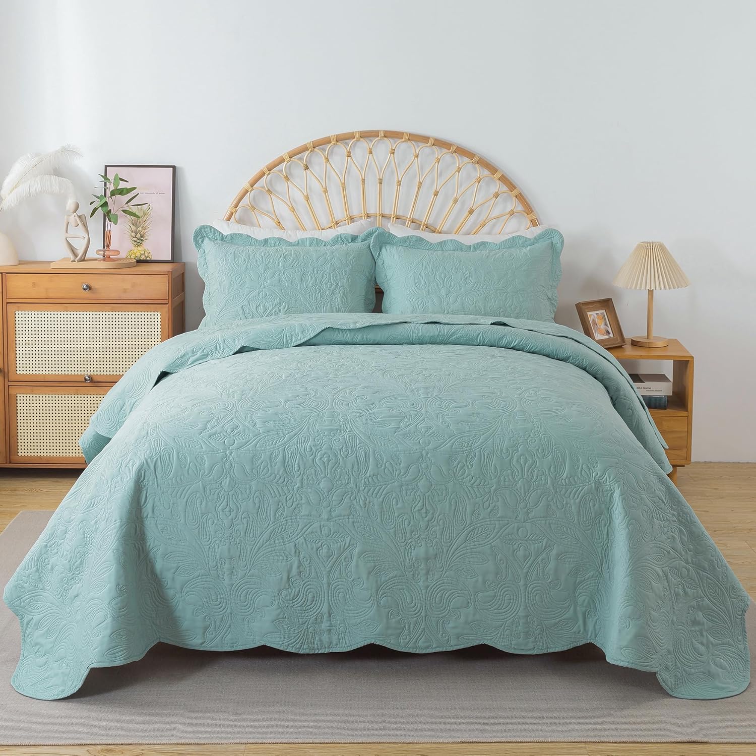 HoneiLife King Quilt Bedding Set - 3 Pieces Silt Green Microfiber Quilt