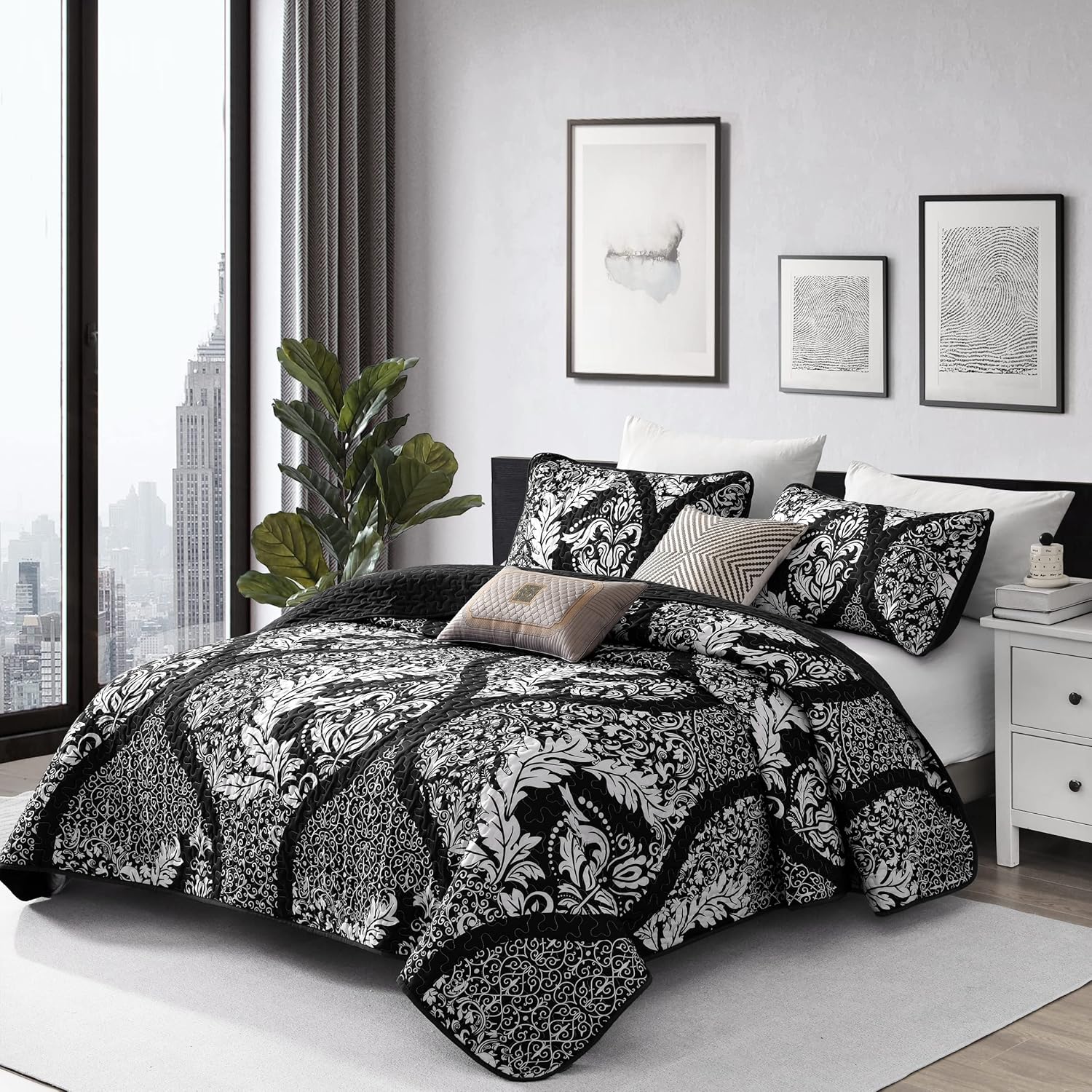 DJY Black Quilt Set King Size 3 Pieces 1