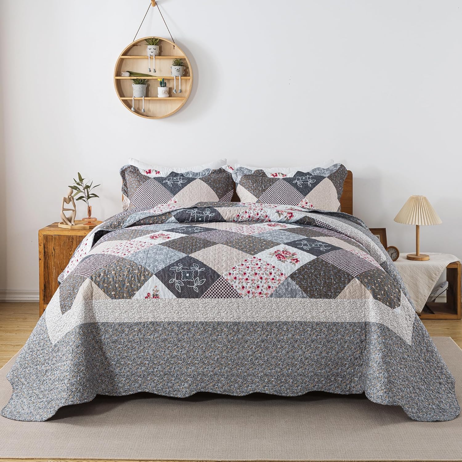HoneiLife King Quilt Bedding Set - 3 Piece Grey Microfiber Quilt