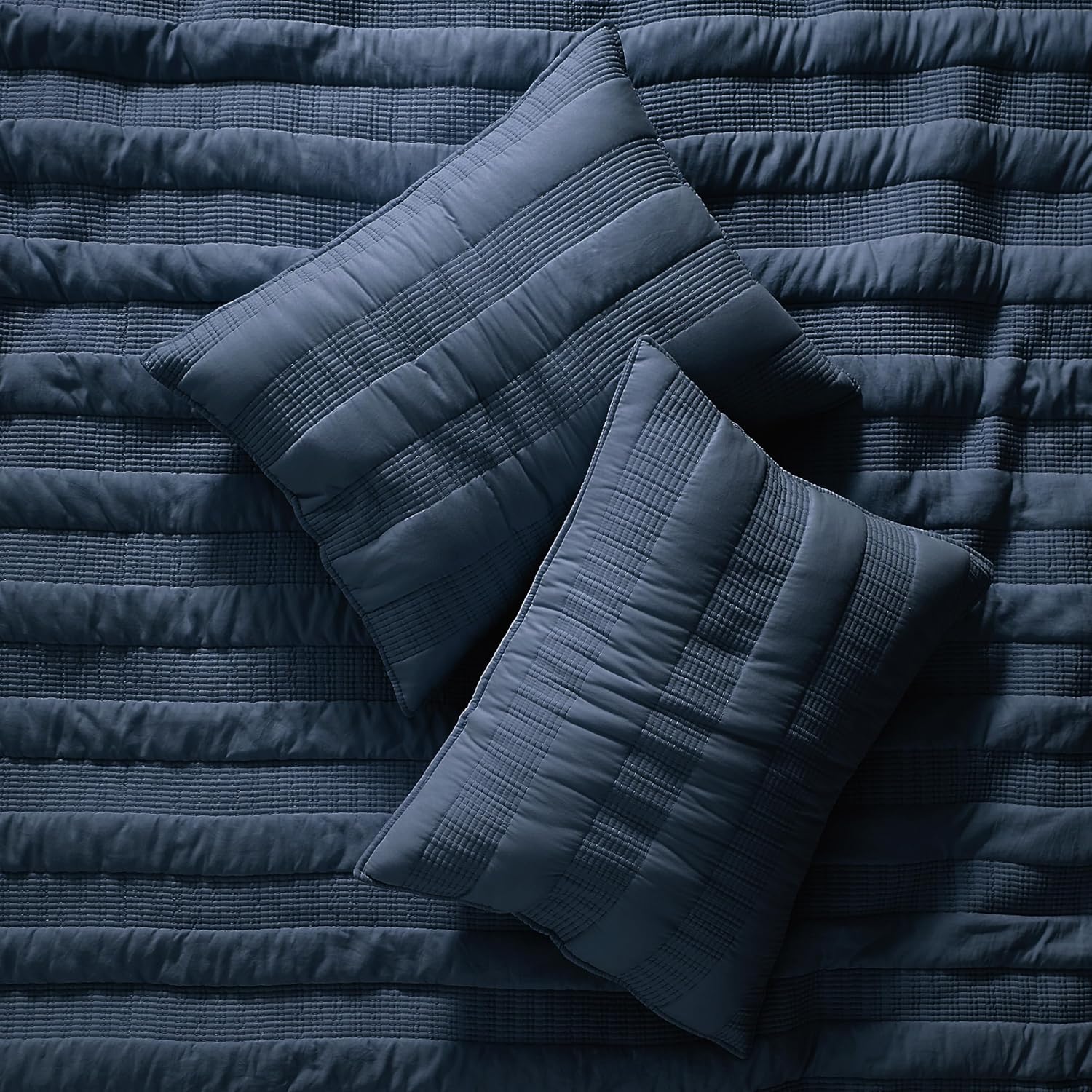 HomeSerene Navy Blue Striped Twin Quilt Set