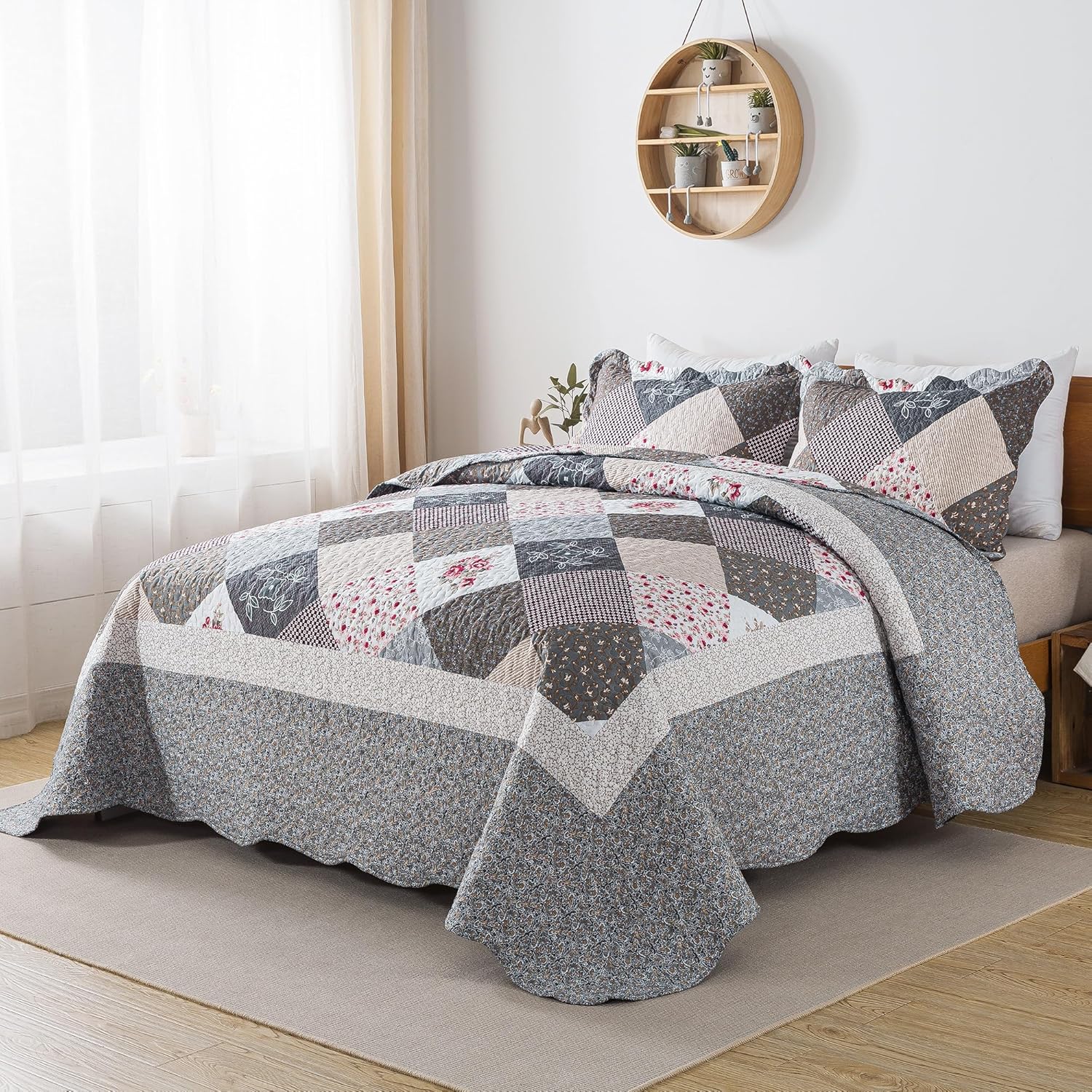 HoneiLife King Quilt Bedding Set - 3 Piece Grey Microfiber Quilt