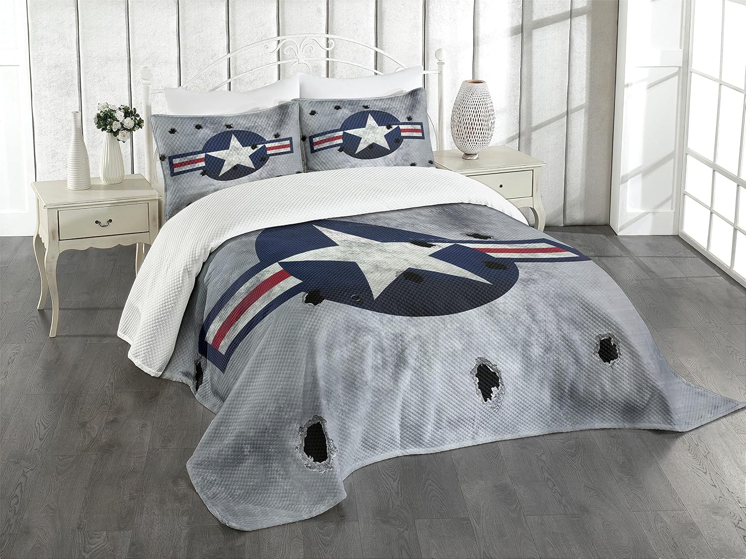 Ambesonne Queen Bedspread Set with Grunge Effect 1