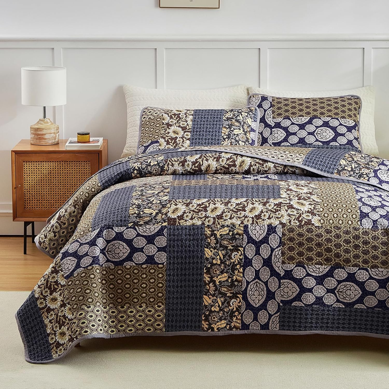 Flysheep 3-Piece Patchwork Quilt Set Khaki Blue Farmhouse Bedspread