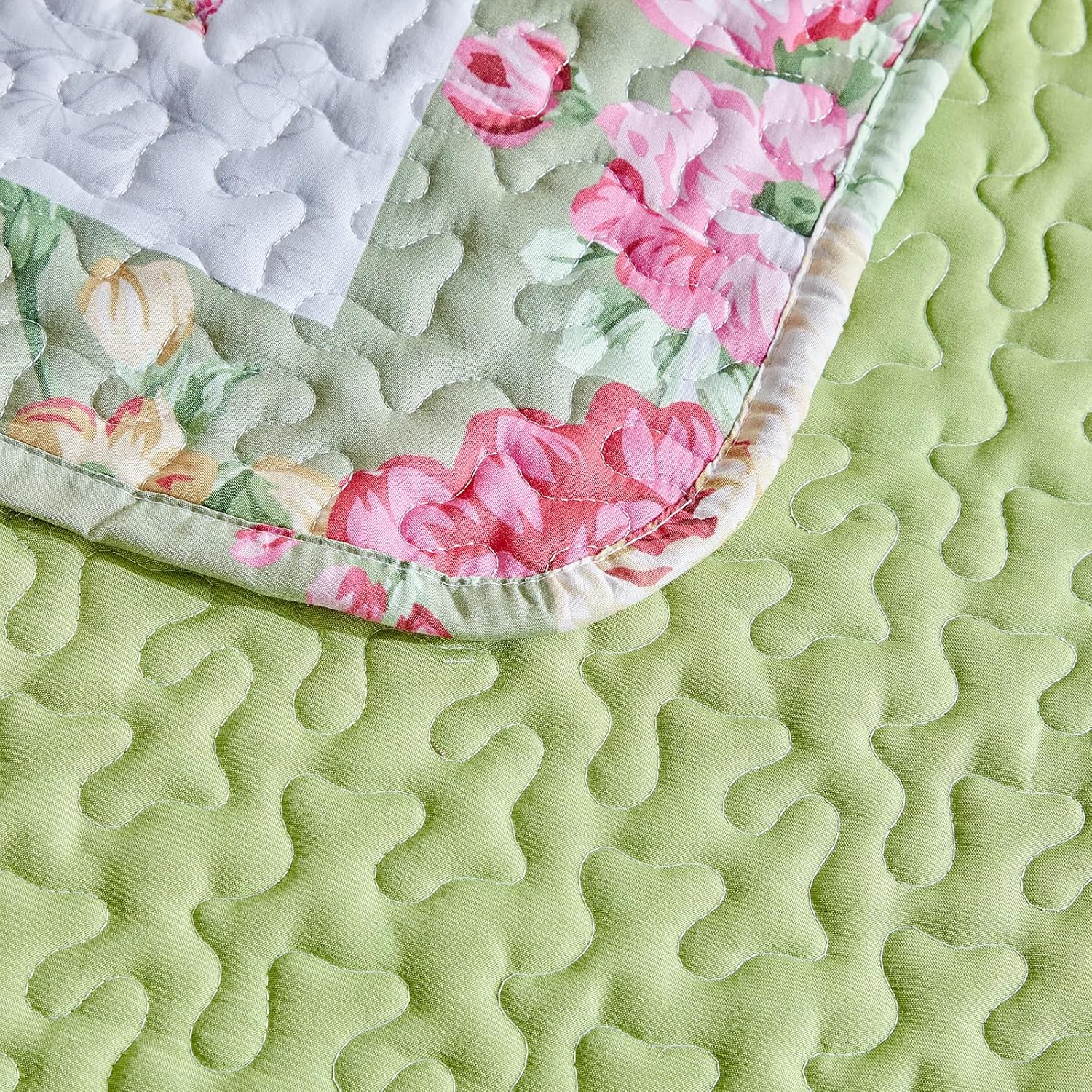UOZZI Patchwork Quilt Set 3PC Queen Size Reversible
