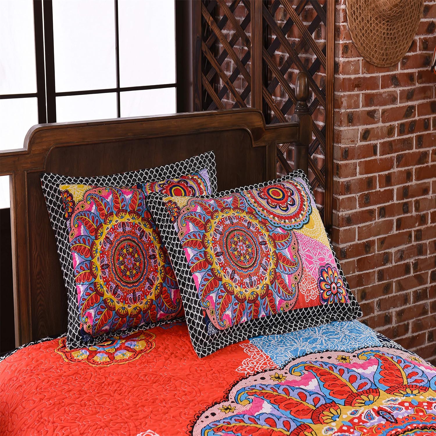 LAMEJOR Boho Mandala Reversible Quilt Set Queen Size